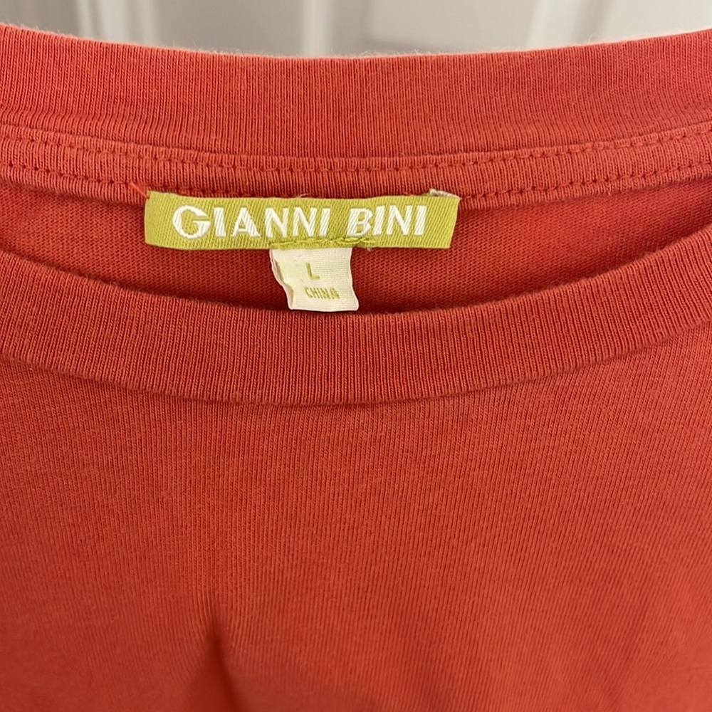 Rusty tee - Picture 2 of 3